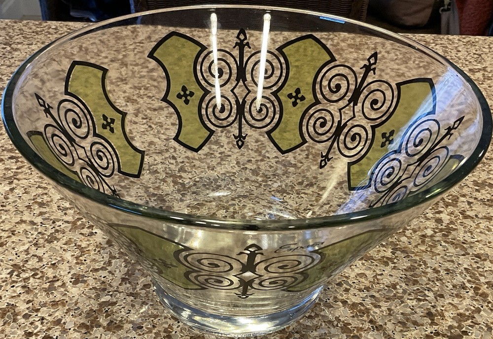 MCM Anchor Hocking Large Espana Butterfly Serving Bowl Wanda Vision Vintage Style