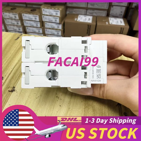 Schneider Electric A9N61526 Circuit Breaker 2P 6A C C60H-DC IP20 Brand New