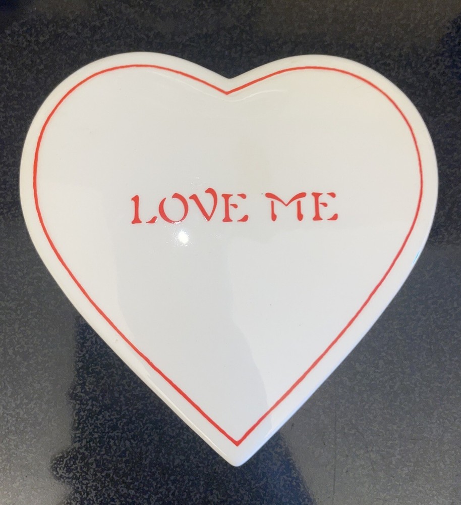 Tiffany & Co Porcelain Heart Trinket Box Ring Dish w Lid,  