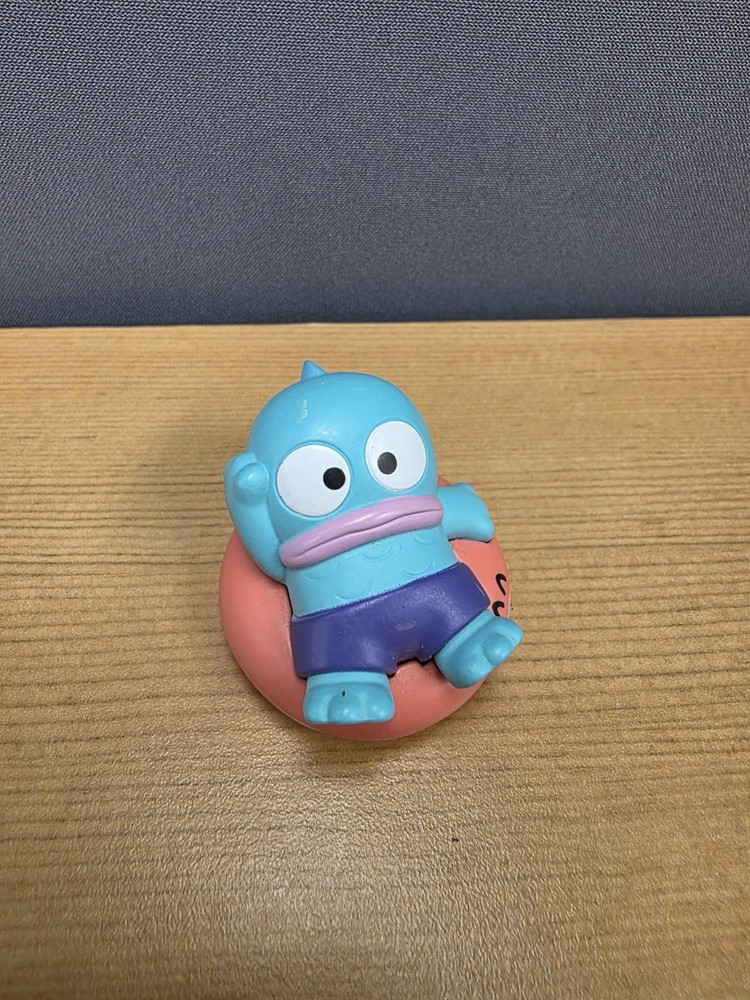 Gashapon Bandai Sanrio Characters Everyone Pool Figure Capsule Toy Hangyodon
