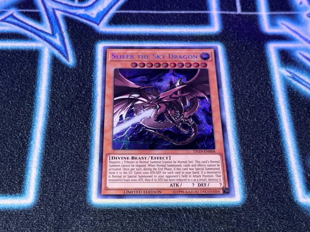 Slifer The Sky Dragon TN19 Prismatic Secret Rare PSR Light Play