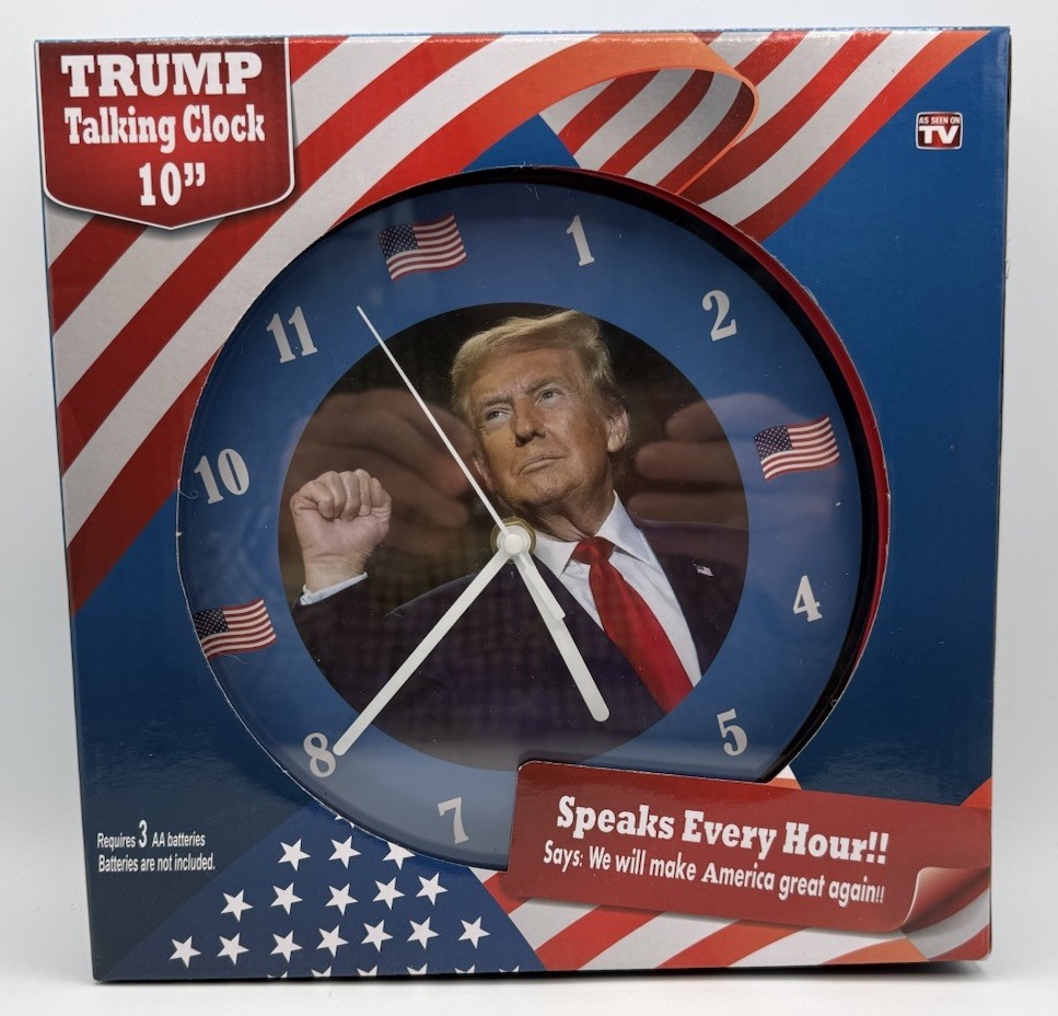Talking Trump Wall Clock-Speaks Every Hour We Will Make America Great Again!