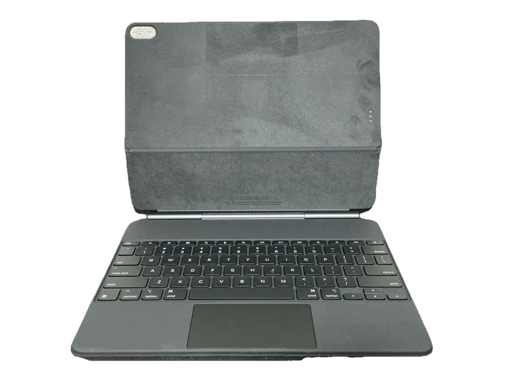 Apple Magic Keyboard for iPad Pro 13‑inch (M4 & M5) Black - New Open Box