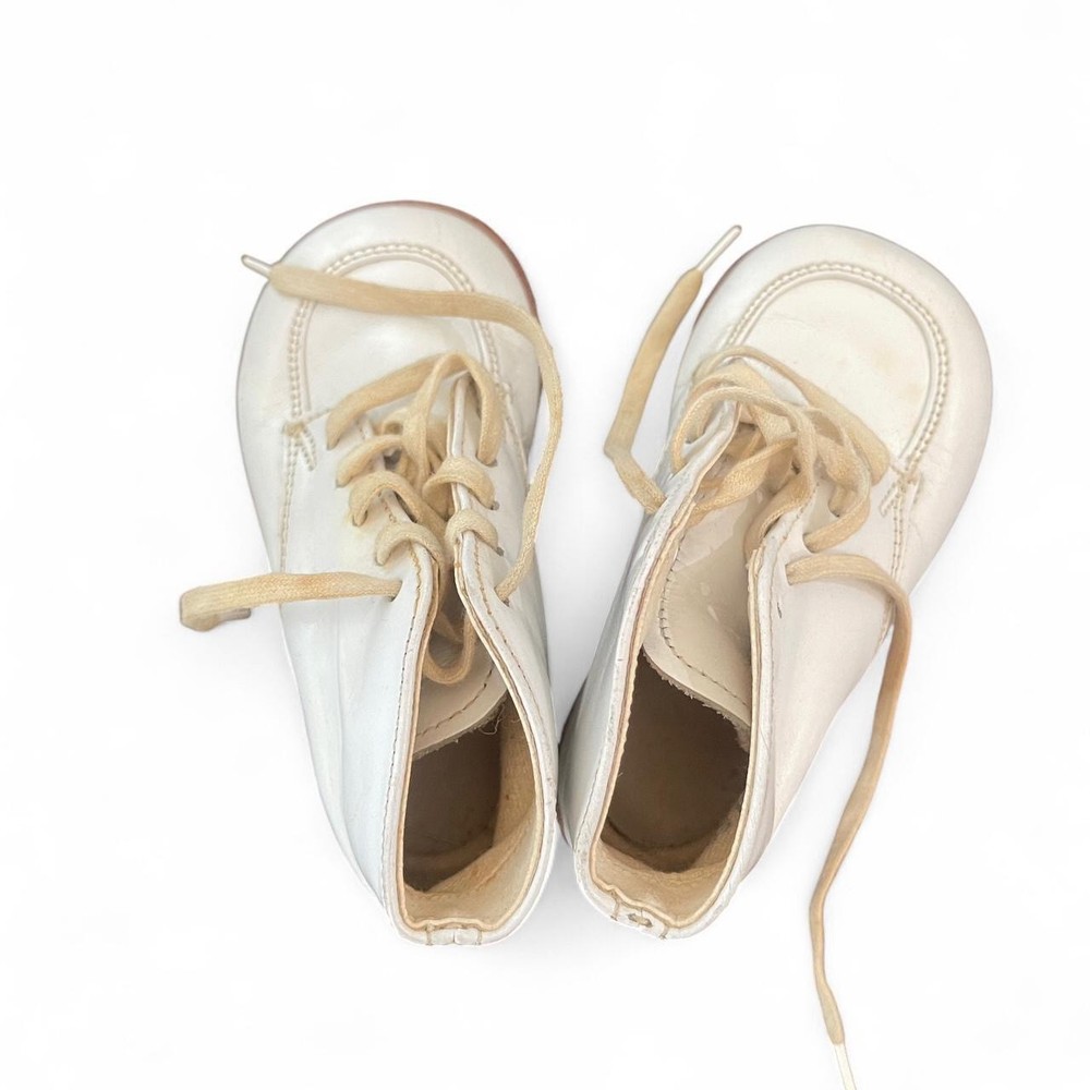Vintage White Leather Lace-up Baby Toddler Walking Shoes leather sole