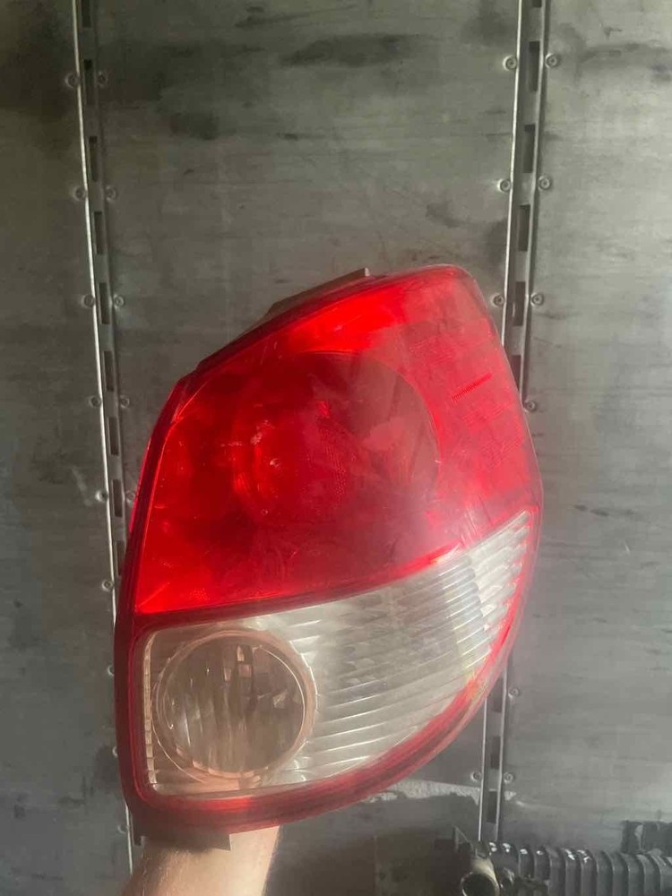 Tail Light Assembly TOYOTA MATRIX Right 03 04 05 06 07 08