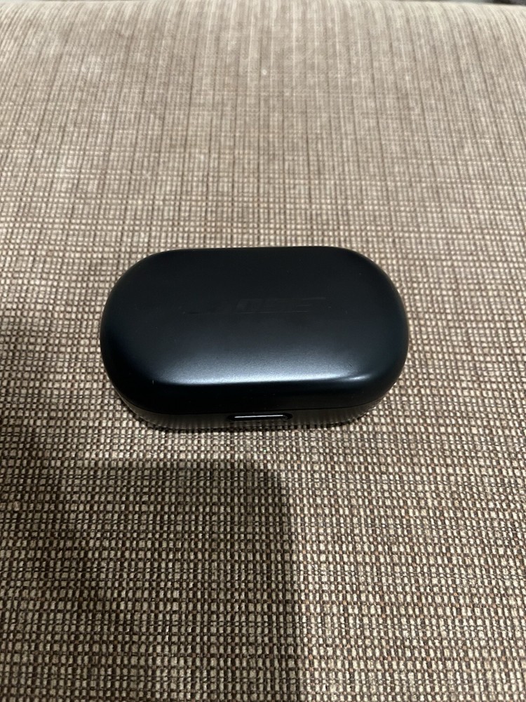 Bose QuietComfort Noise Cancelling True Wireless Earbuds w/ Case 429708 - Black