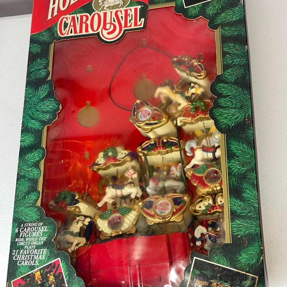 Vintage Mr Christmas Holiday Lighted Musical Carousel Decor