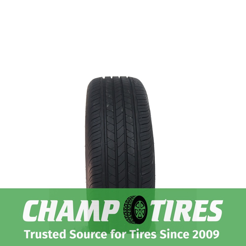 P215/55R17 Goodyear Assurance MaxGuard Takeoff 94 V Used 9/32nds