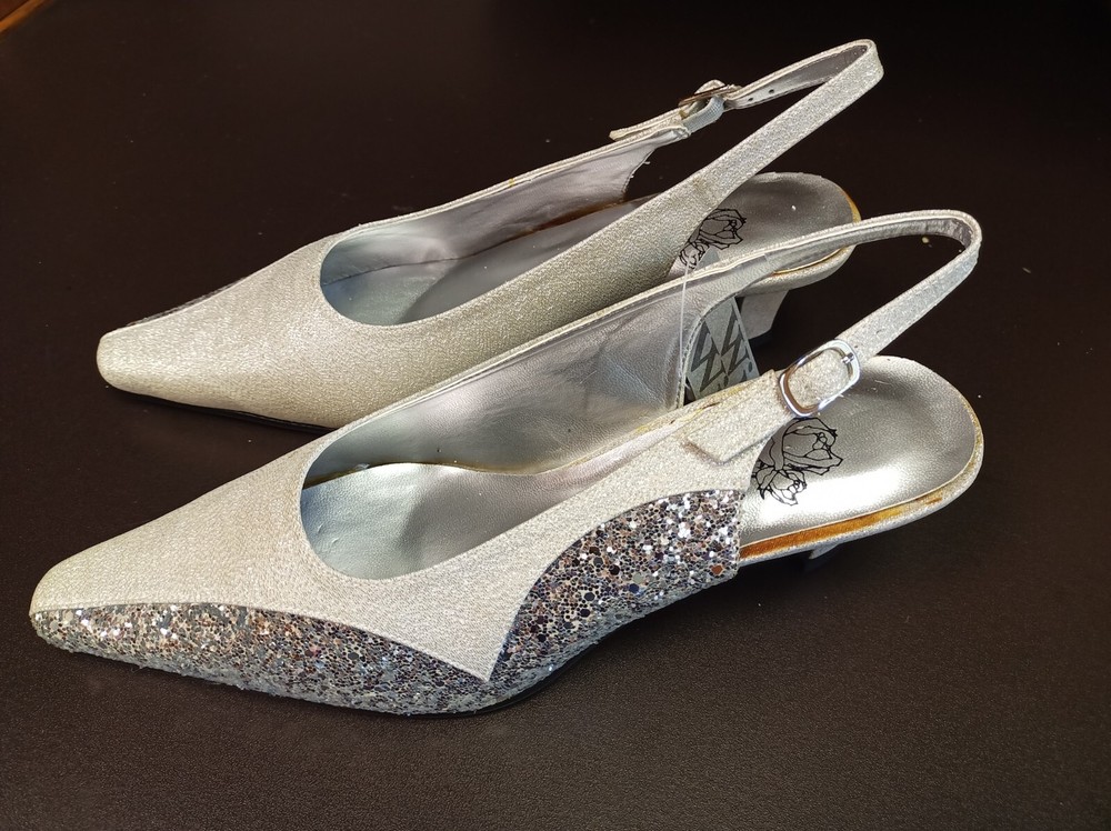 Flash Sale: Wide Width Floral Slingback Dress Shoes for Women – Read Description-image