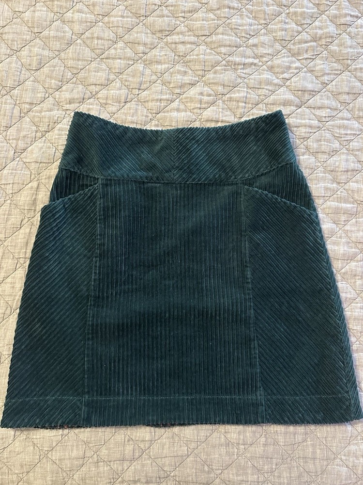 Anthropologie Maeve Corduroy Velvet Back Zip Emerald Green Mini Skirt Size 0