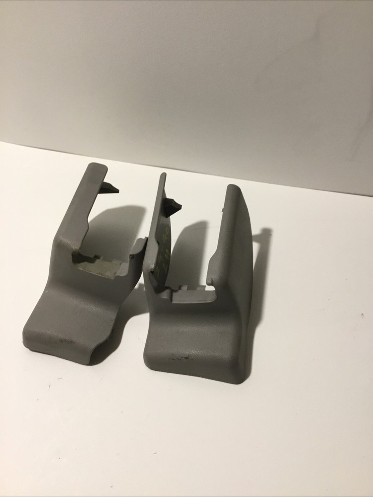 Seat Track End Cover Driver Side LH 72137-06110 Toyota Camry 2012-2017 Pair Oem