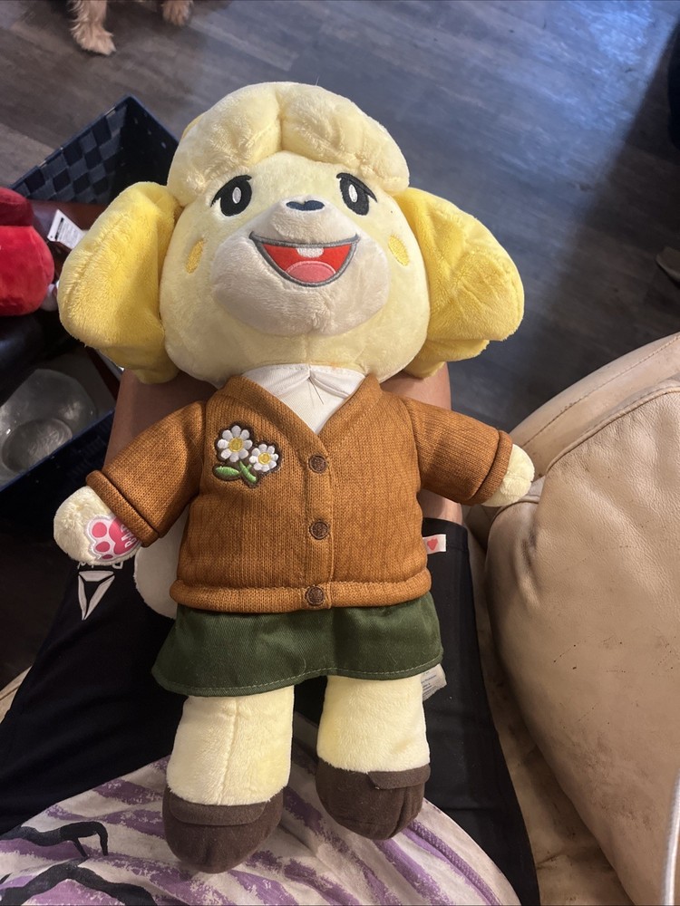 Build-A-Bear Workshop Animal Crossing New Horizons Isabelle Winter Plush Toy S4