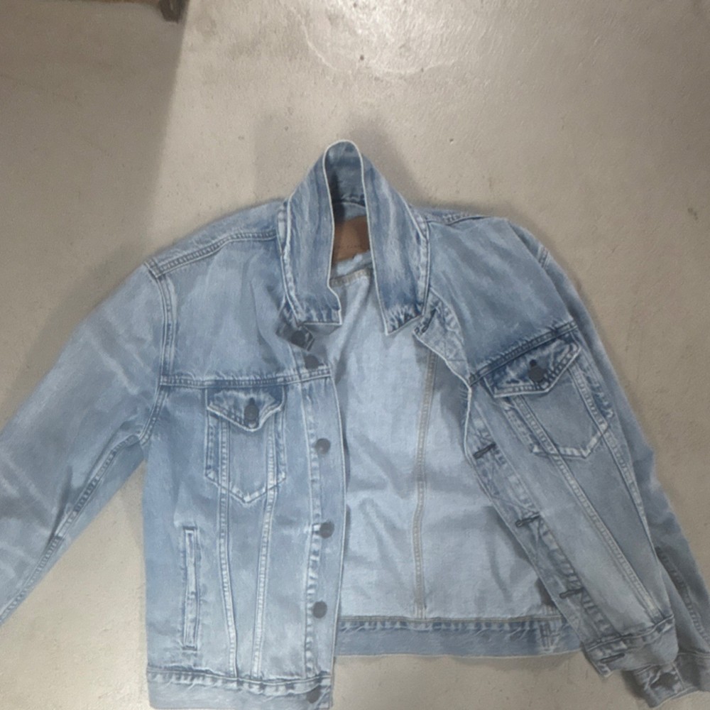 American Eagle Men's Light Blue Jean Jacket Button Accents Size L