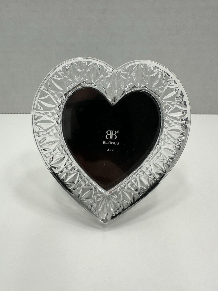 Burnes Clear Glass Heart Shaped Photo Frame With Easel 2”x3” Photo Size