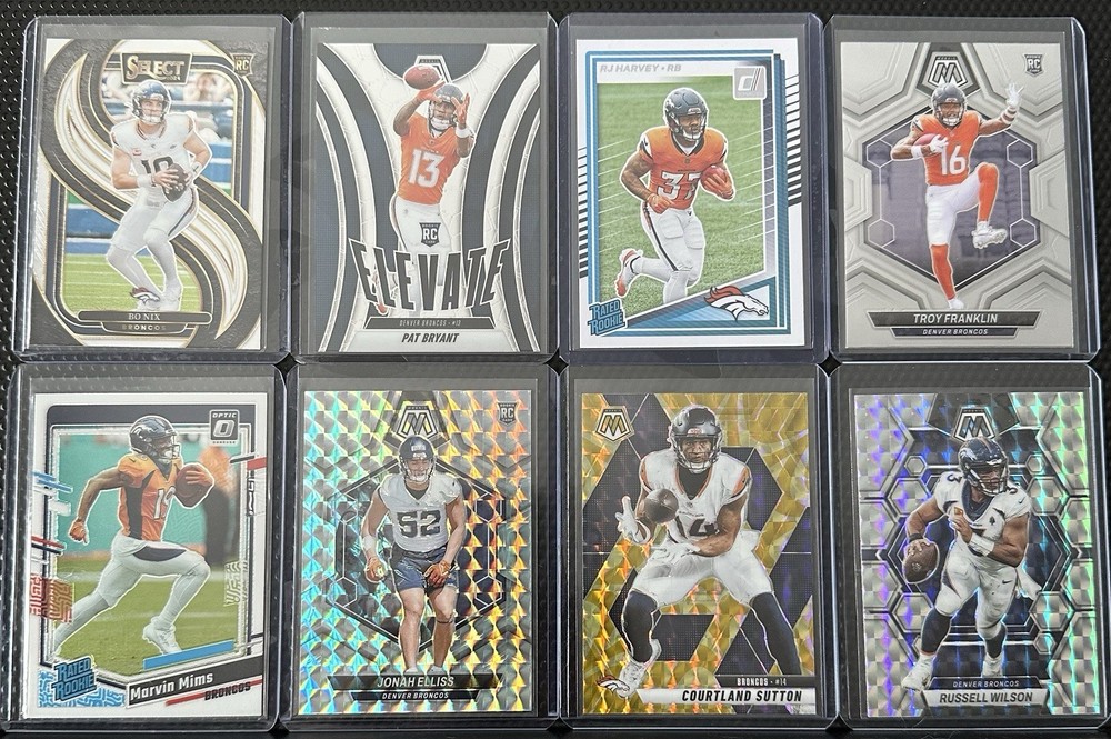 Denver Broncos Rookie & Parallel Lot(18 cards)