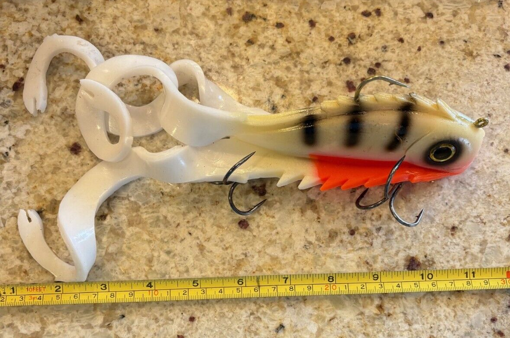 1 ct. REGULAR Medussa bulldawg musky pike muskie swimbaits lures baits bass