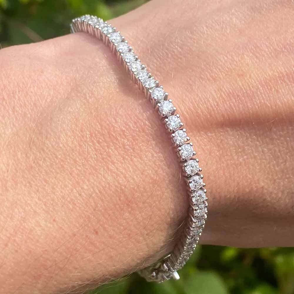 5.89CT Round Cut D/VVS1 Moissanite Unisex Tennis Bracelet 14k White Gold Plated