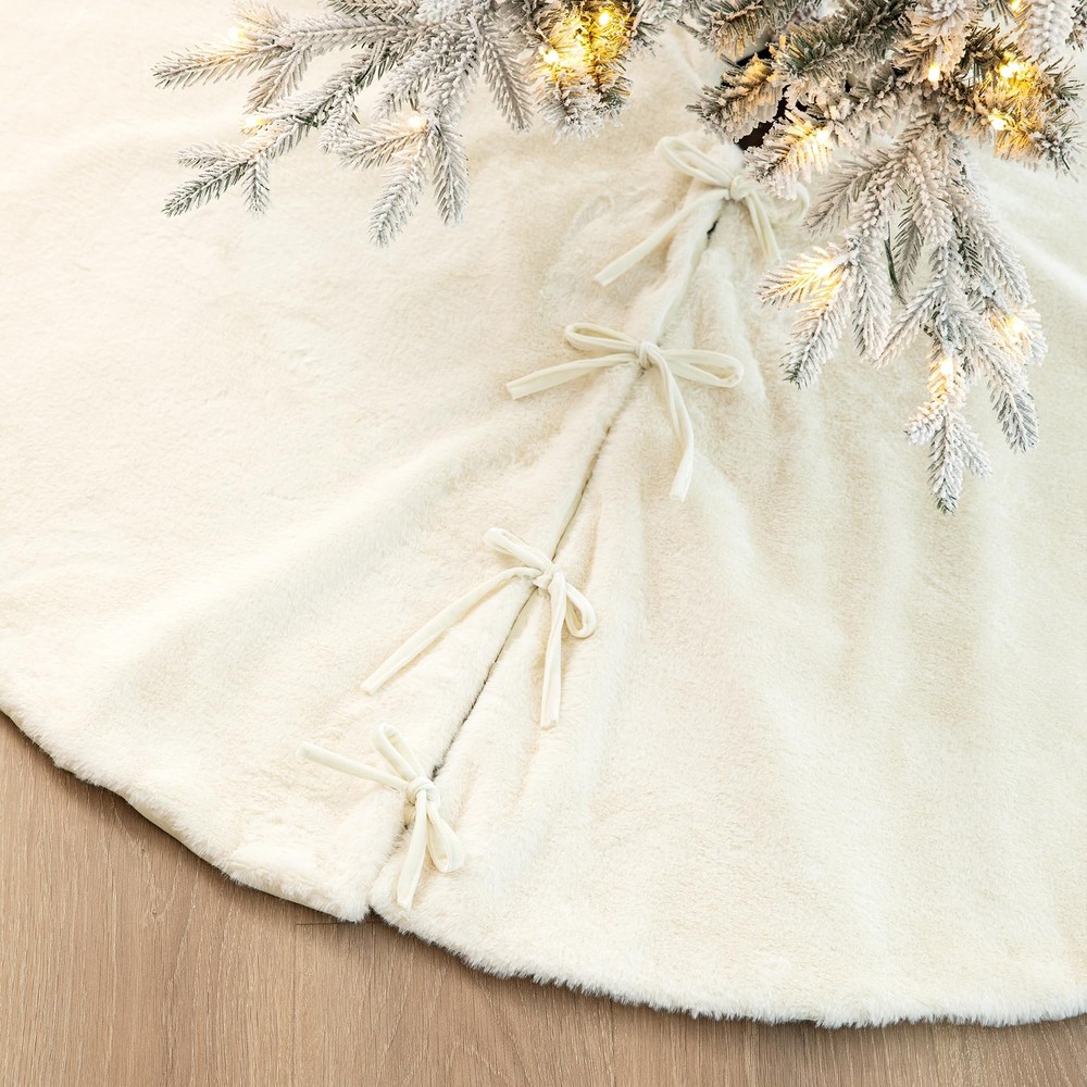 Glitzhome 60”D Oversized White Christmas Tree Skirt,Large Faux Rabbit Fur Rus...