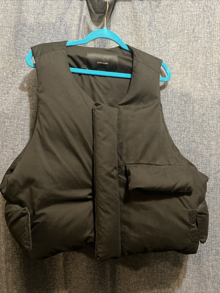 Entire Studios Men’s Puffer Vest Size Large