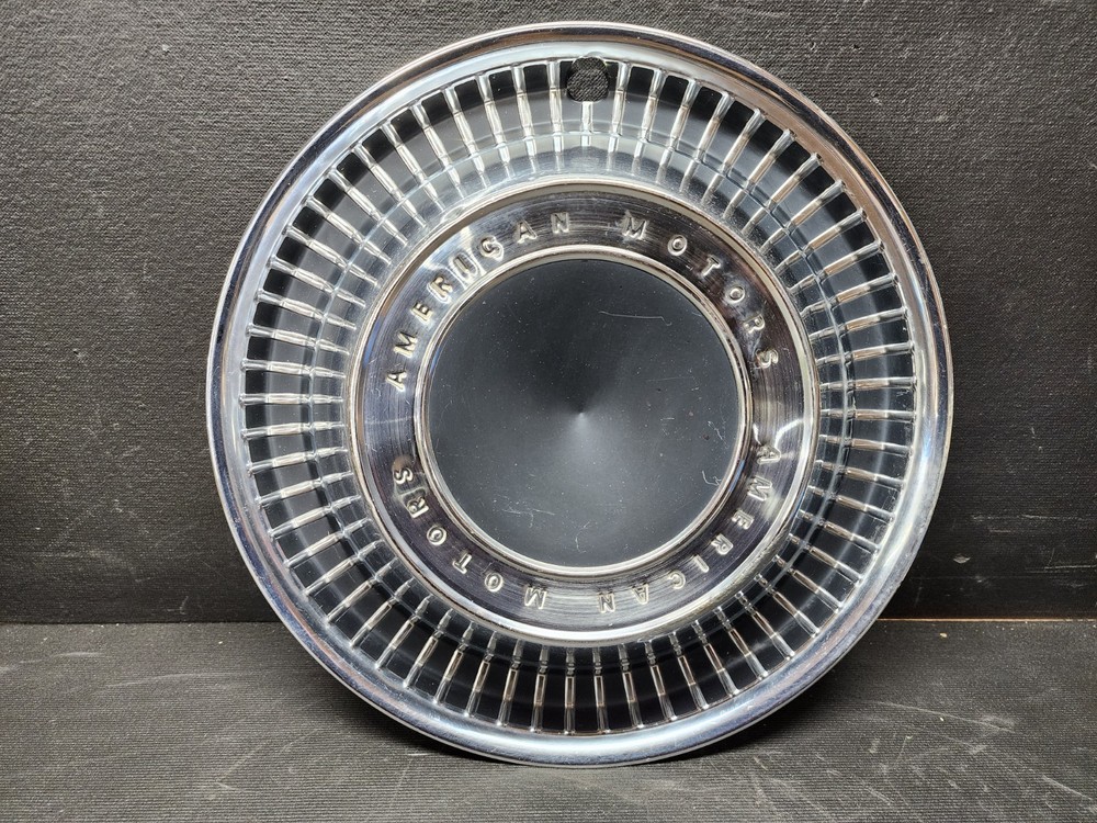 1972 - 1973 AMC Ambassador Hub Cap Wheel Cover 14