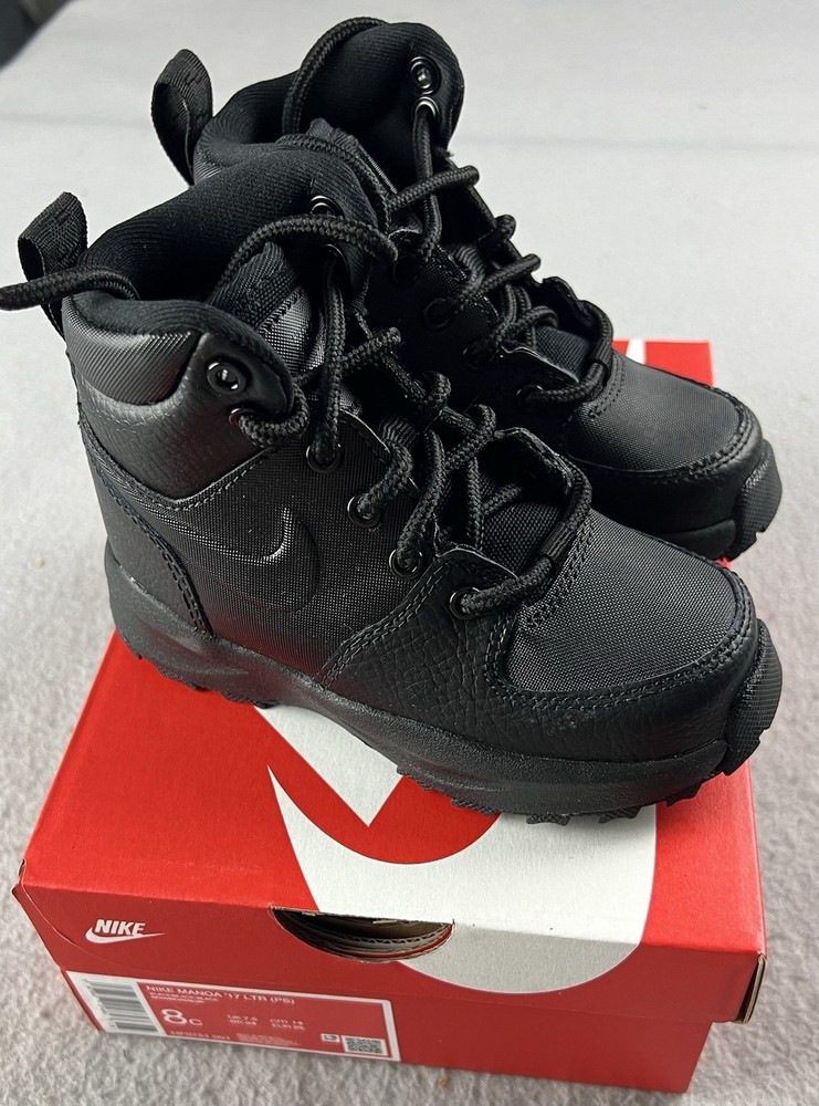 NIKE Manoa Little Kid's LTR (PS) Black/Black Boots Size 8C (New In Original Box)