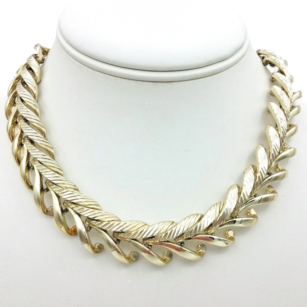 Vtg Charel Midcentury Gold Tone Dimensional Choker Necklace 16