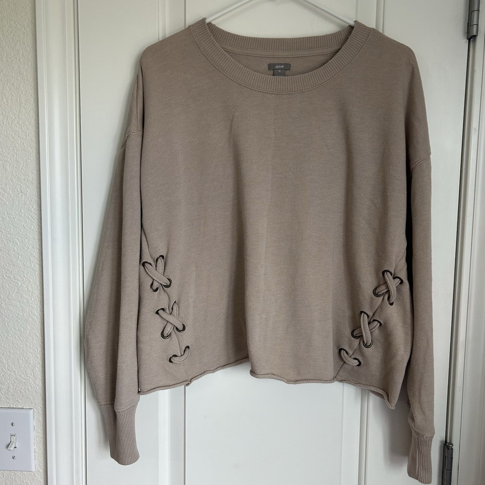 Aerie Women’s Boxy Lace Up Cropped Crew Neck Pullover - Size M