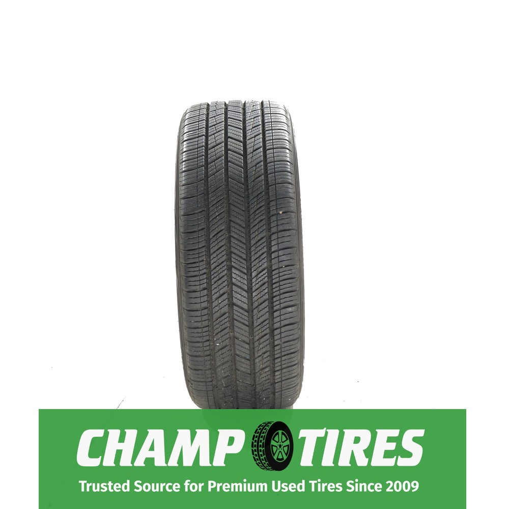P215/45R17 Kumho Solus TA51a 87 V Used 7/32nds