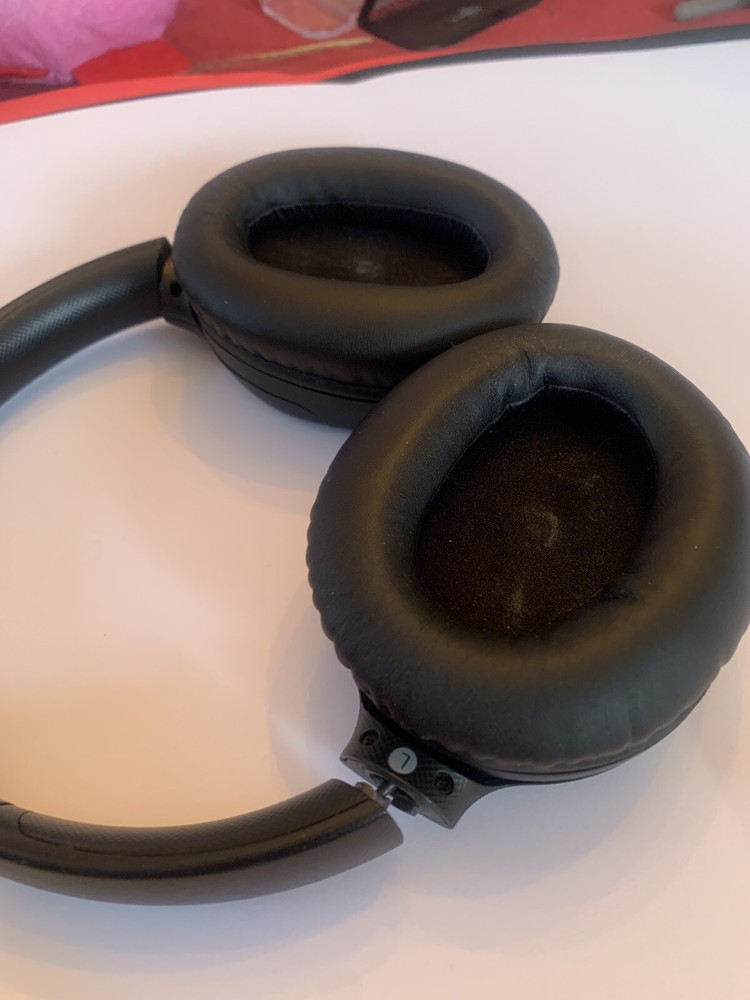 Sony WHCH710N Wireless Bluetooth Noise Cancelling Headphones - Black
