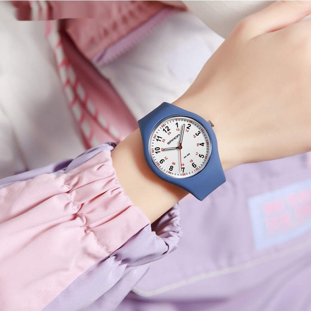 Stylish Luminous Waterproof Silicone Quartz Watch for Elementary School Students