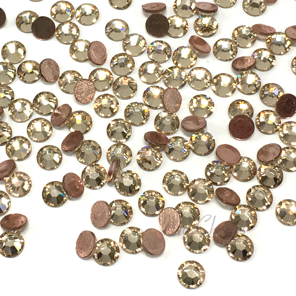 Swarovski 4mm Light Silk 261 XIRIUS 16ss Hotfix Flatback Rhinestones