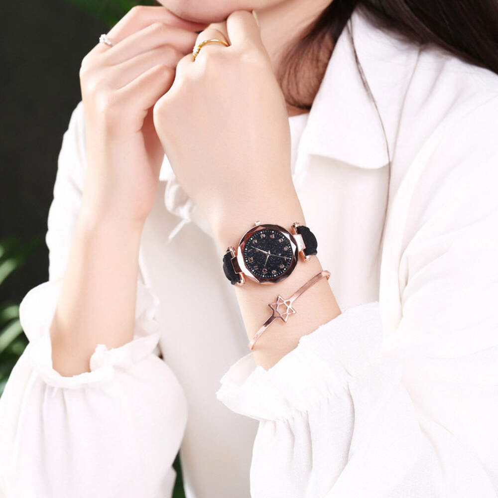 Chic Starry Sky Casual Women's Watch with Bracelet in Various Colors