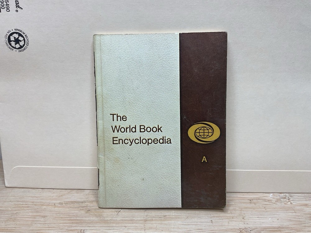 Vintage The World Book Encyclopedia Note Book Pad Unused S586