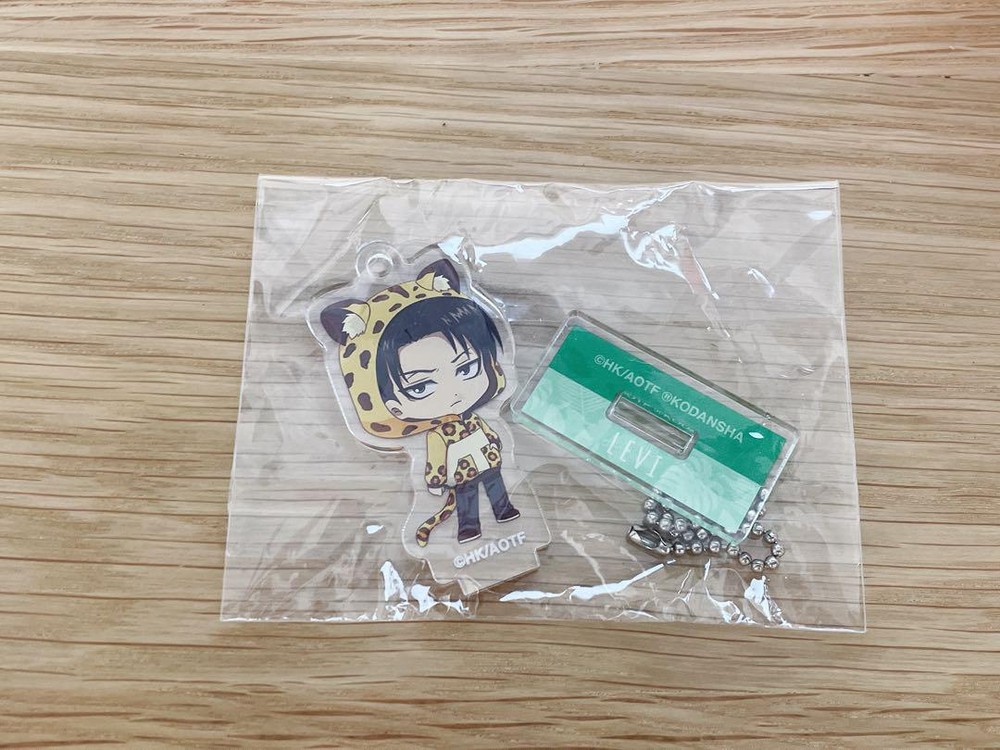 Levi Attack On Titan Tobu Zoo Collaboration Acrylic Key Chain Stand