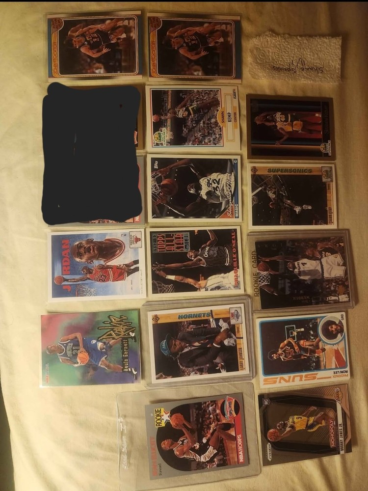 1980s and 1990s basketball cards lot