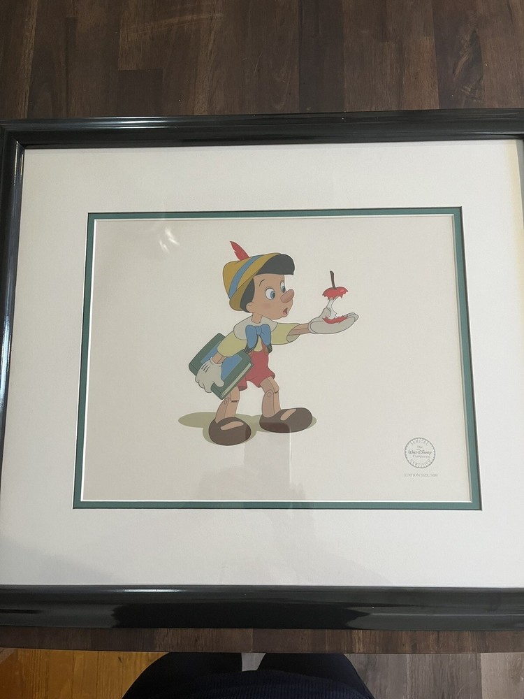 Disney Sericel Pinocchio Here's Your Apple Lt Ed 5000 Disney Black Frame & COA