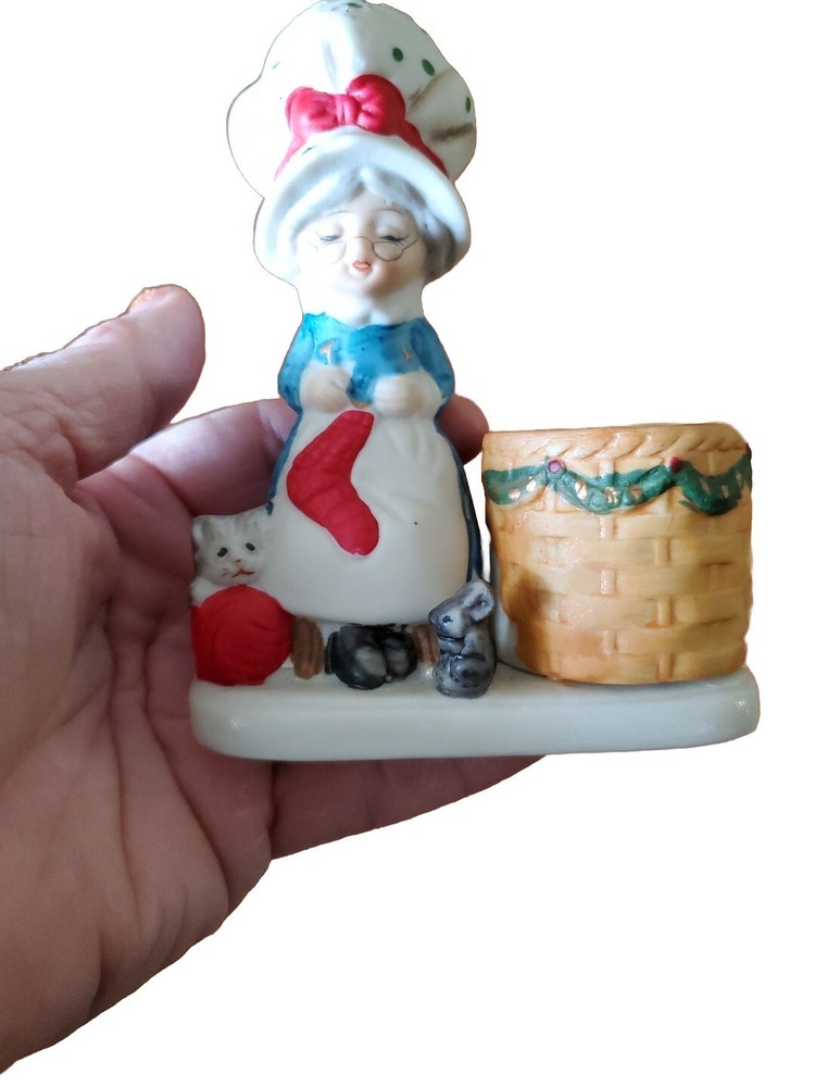 Vintage Granny At Work Hand Painted Porcelain Figurine Jasco 1978 Taiwan