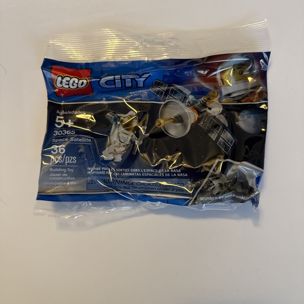 LEGO CITY: Space Satellite (30365)