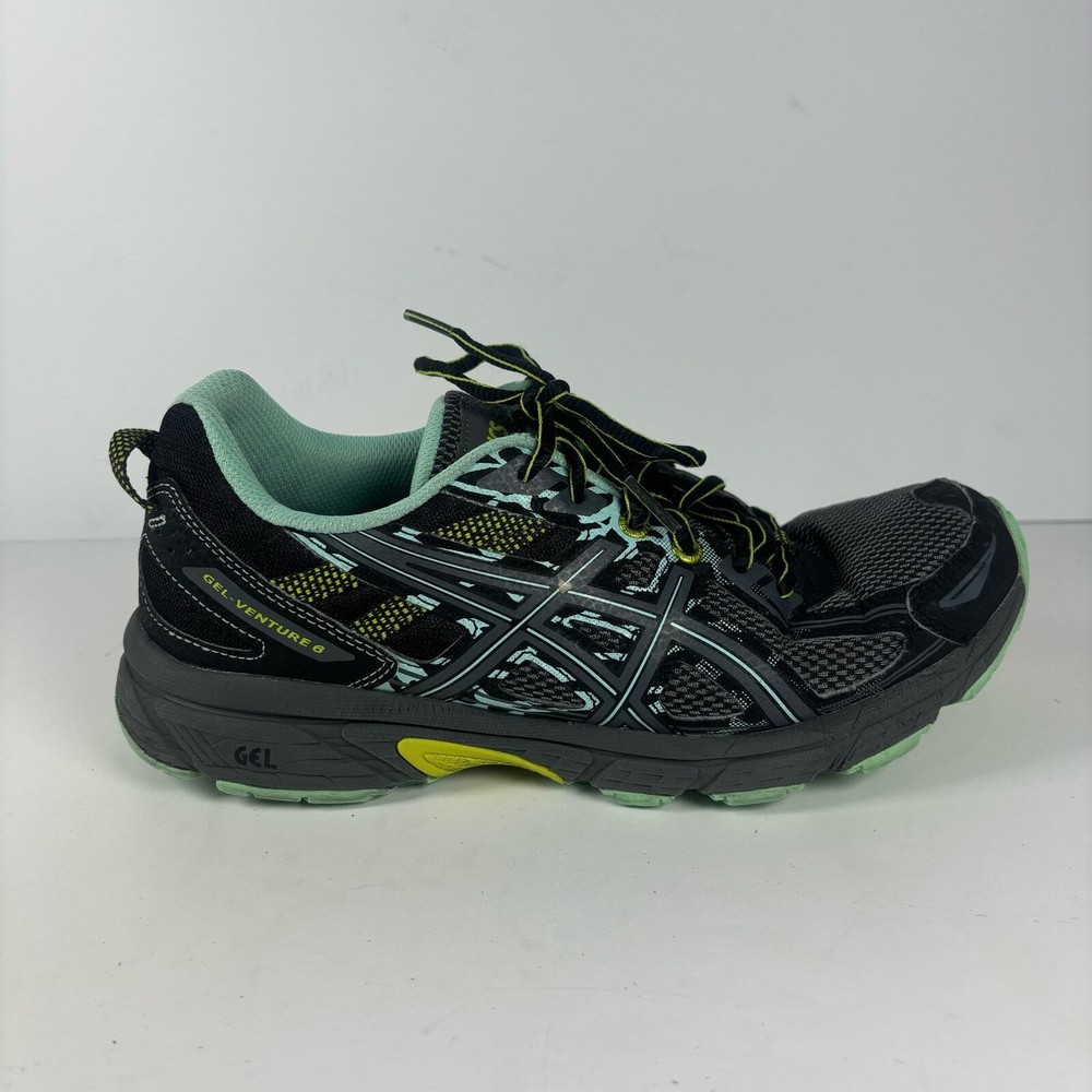 Asics womens running shoes size 9 Gel Venture 6