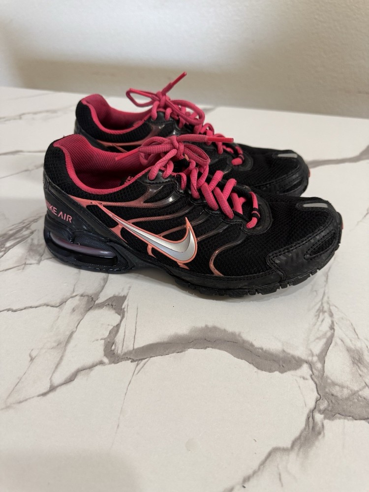 Nike Air running shoes black and pink WOMEN SIZE 7.5