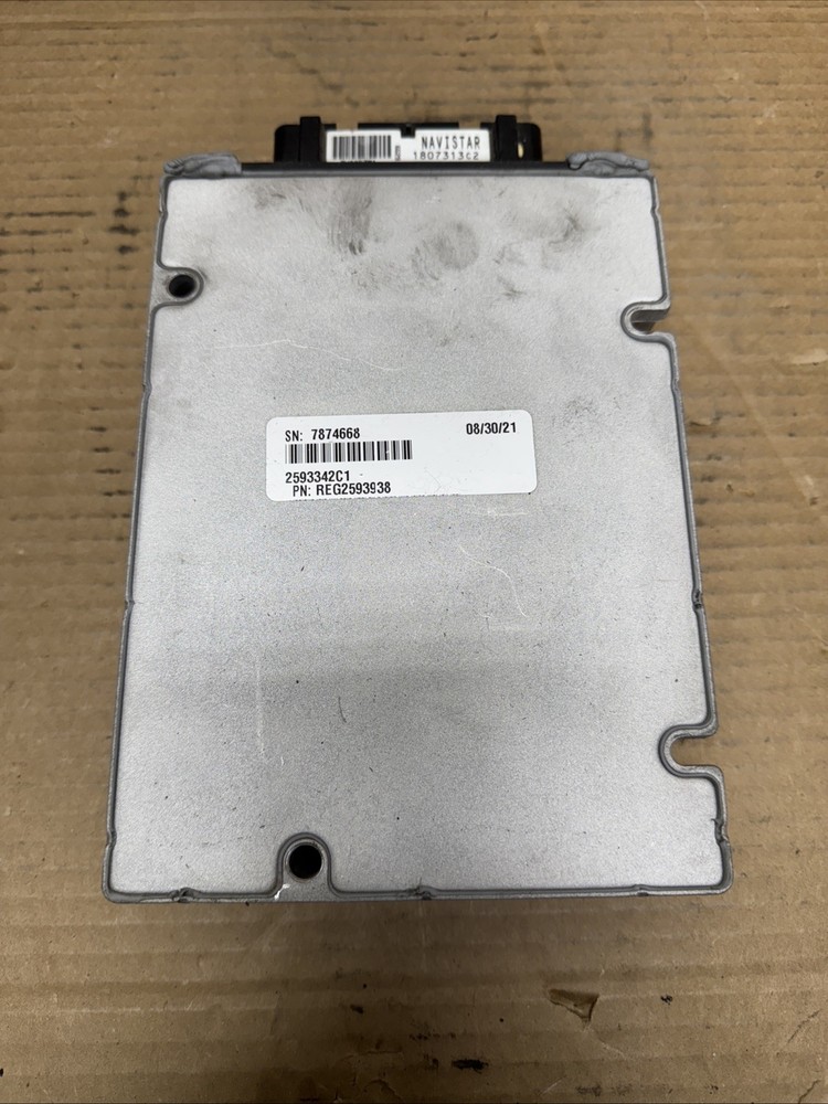 INTERNATIONAL NAVISTAR INJECTOR DRIVER MODULE P/N 1807313C2 PARTS!