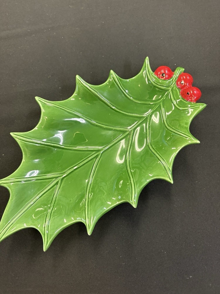 Vintage Holland Mold Ceramic Green Holly Leaf Candy Dish Bowl Christmas Decor