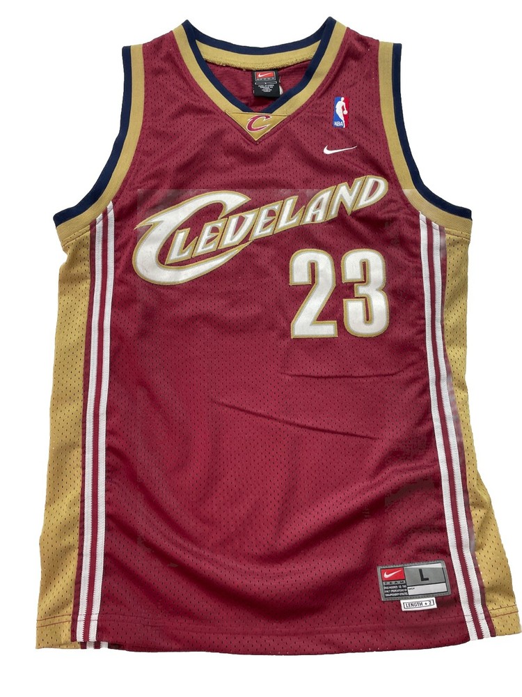 Cleveland Cavaliers LEBRON JAMES Nike Sewn Jersey #23 - Youth Large