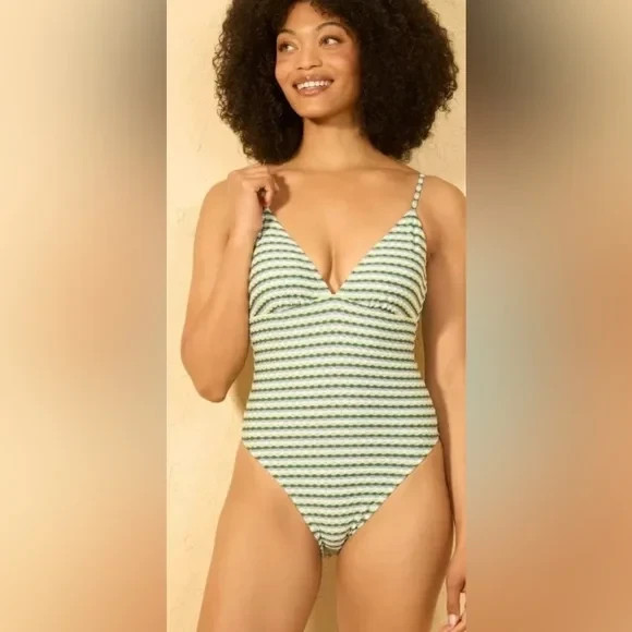 Women's Geo Jacquard High Leg Cheeky One Piece Swimsuit - Shade & Shore Green S