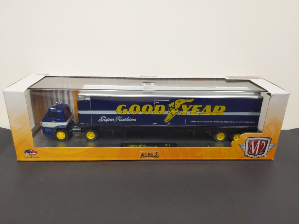 M2 Machines 1/64 Good Year 1969 Dodge L600 COE & 1969 Dodge Charger Daytona 440