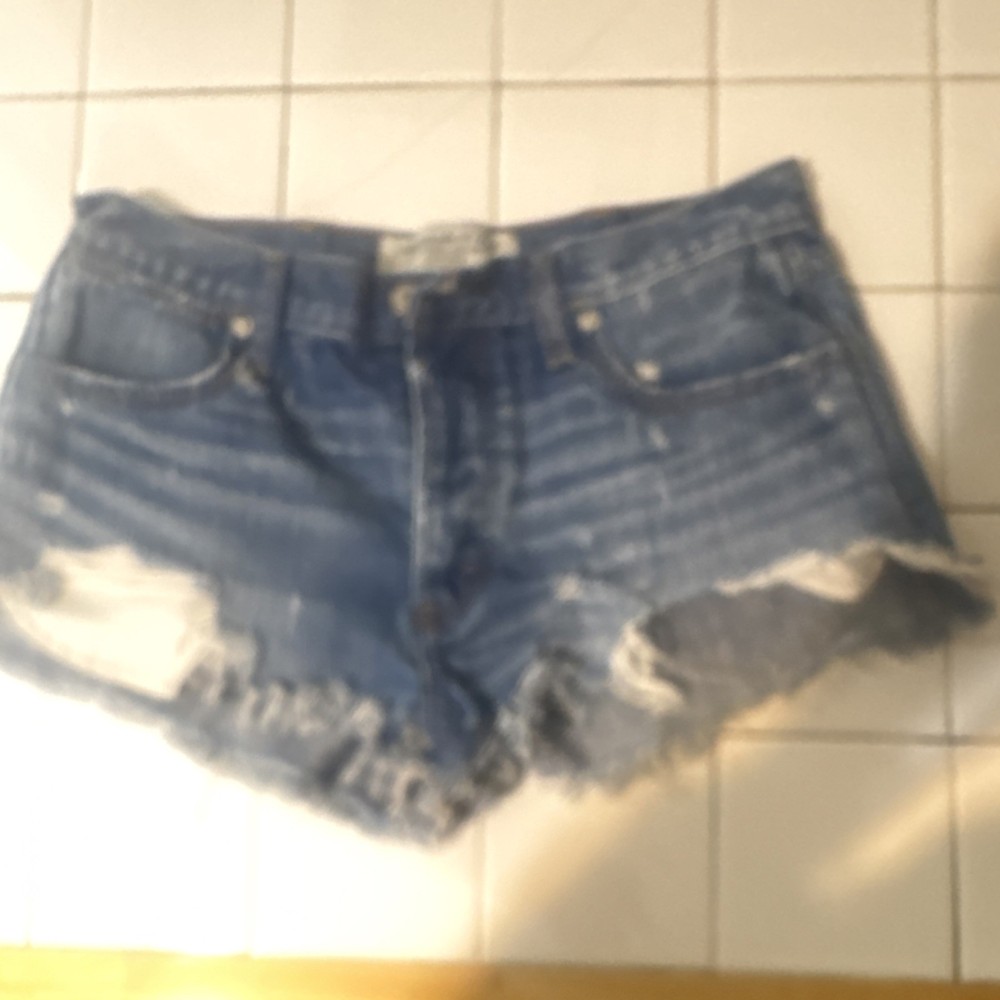 Abercrombie & Fitch Festival Short High Rise Blue Denim Shorts Women’s Size 4