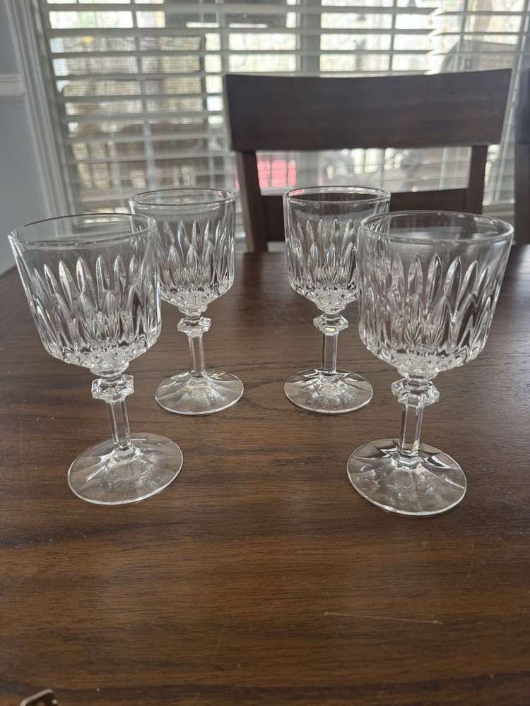 German Nachtmann Crystal Clear Cut Angelique Wine Glasses 6” Set Of 4 EUC