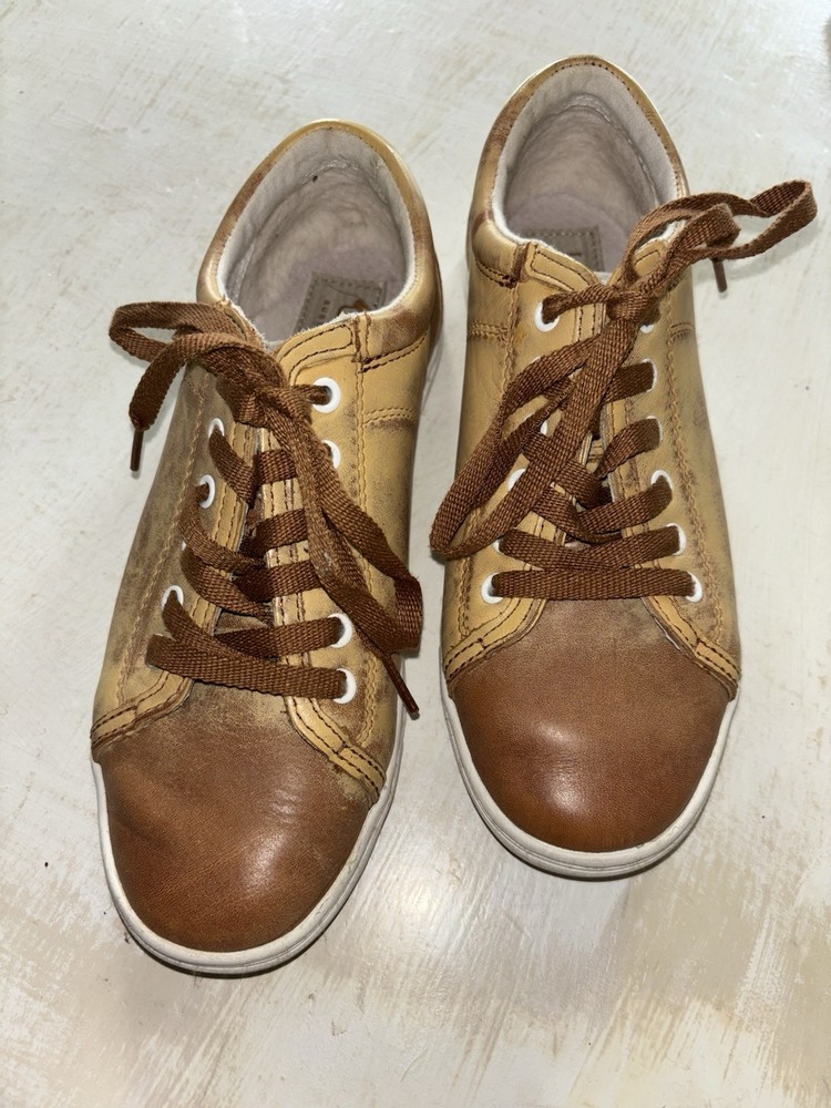 UGG Distressed Tan Casual Sneakers for Women Size 6 Comfortable Style