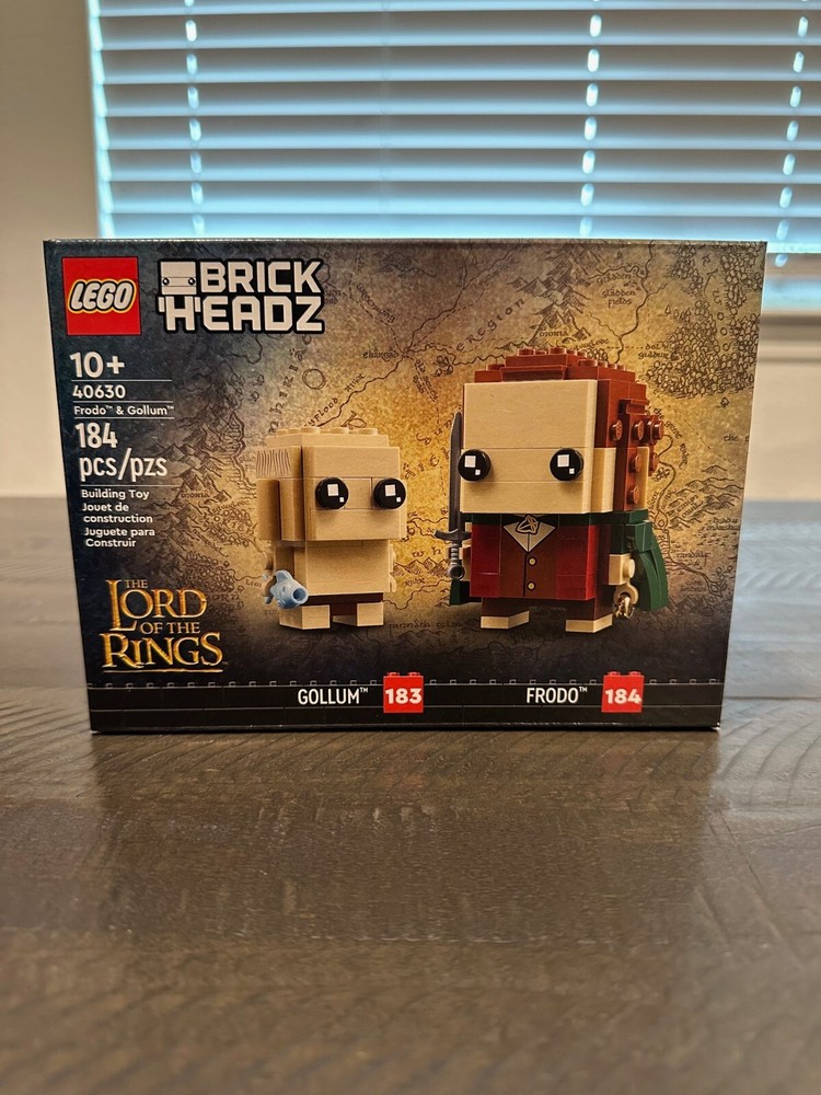 New Sealed LEGO set #40630 Frodo & Gollum Brickheadz