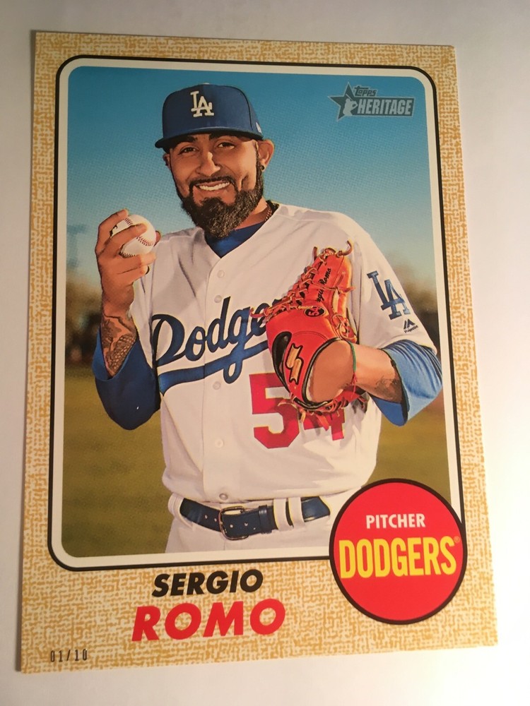 2017 Topps Heritage High Number Sergio Romo Dodgers 592 Gold 01/10 5x7